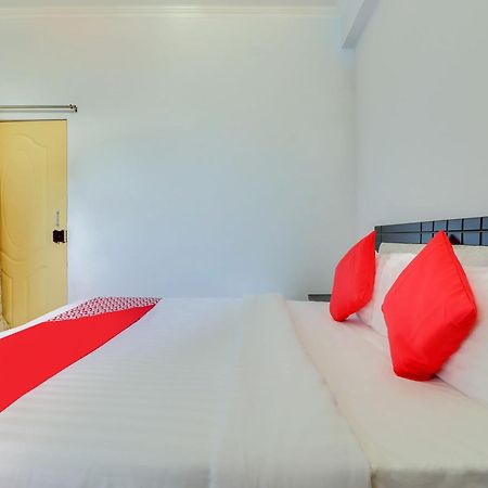 Hotel O Vgs Chinhat Εξωτερικό φωτογραφία