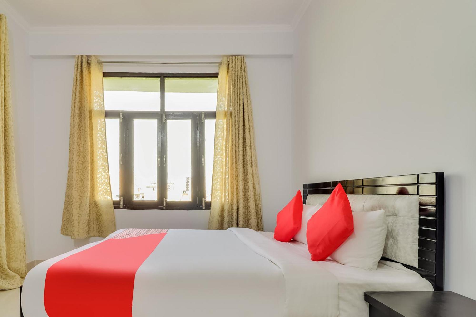 Hotel O Vgs Chinhat Εξωτερικό φωτογραφία