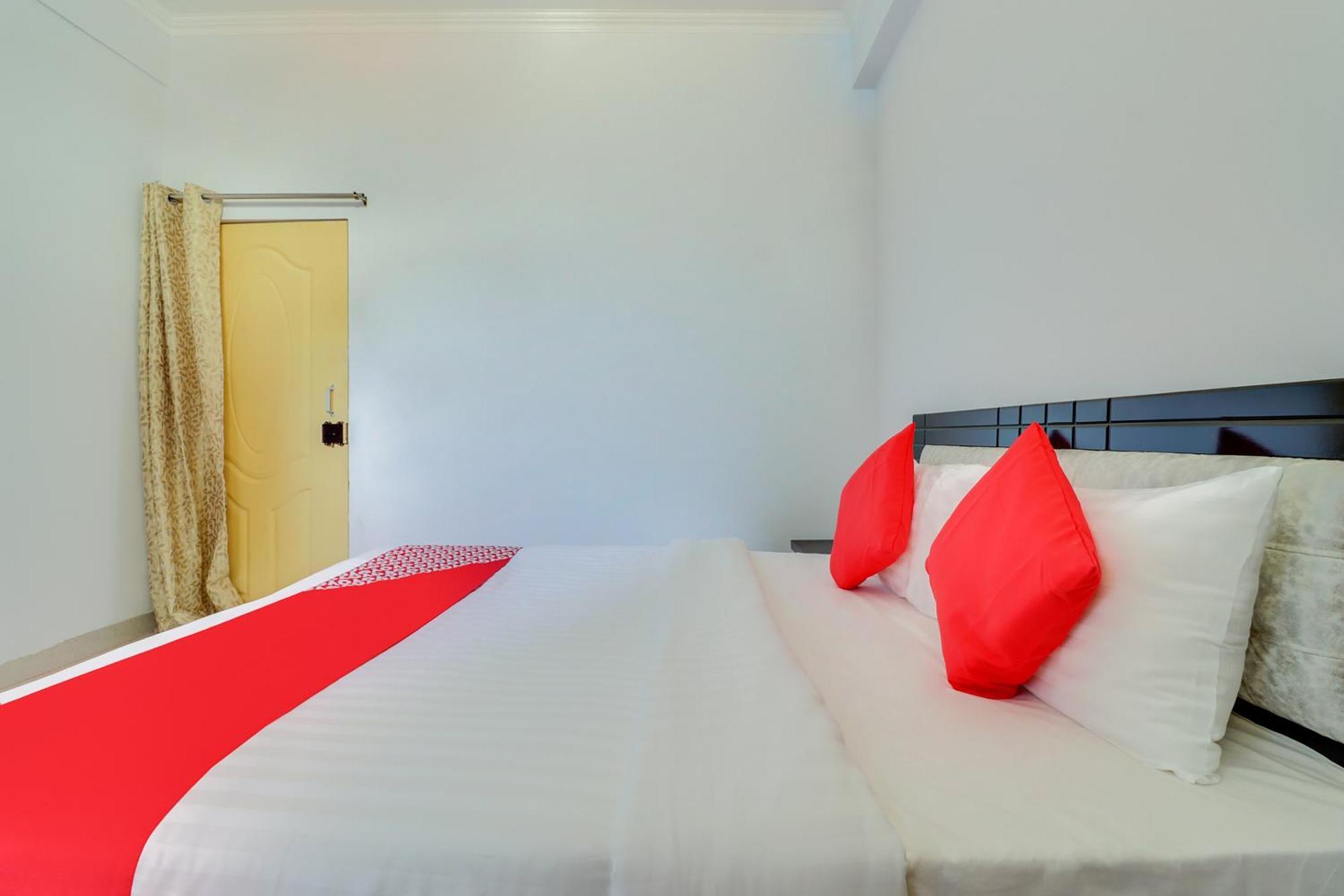 Hotel O Vgs Chinhat Εξωτερικό φωτογραφία
