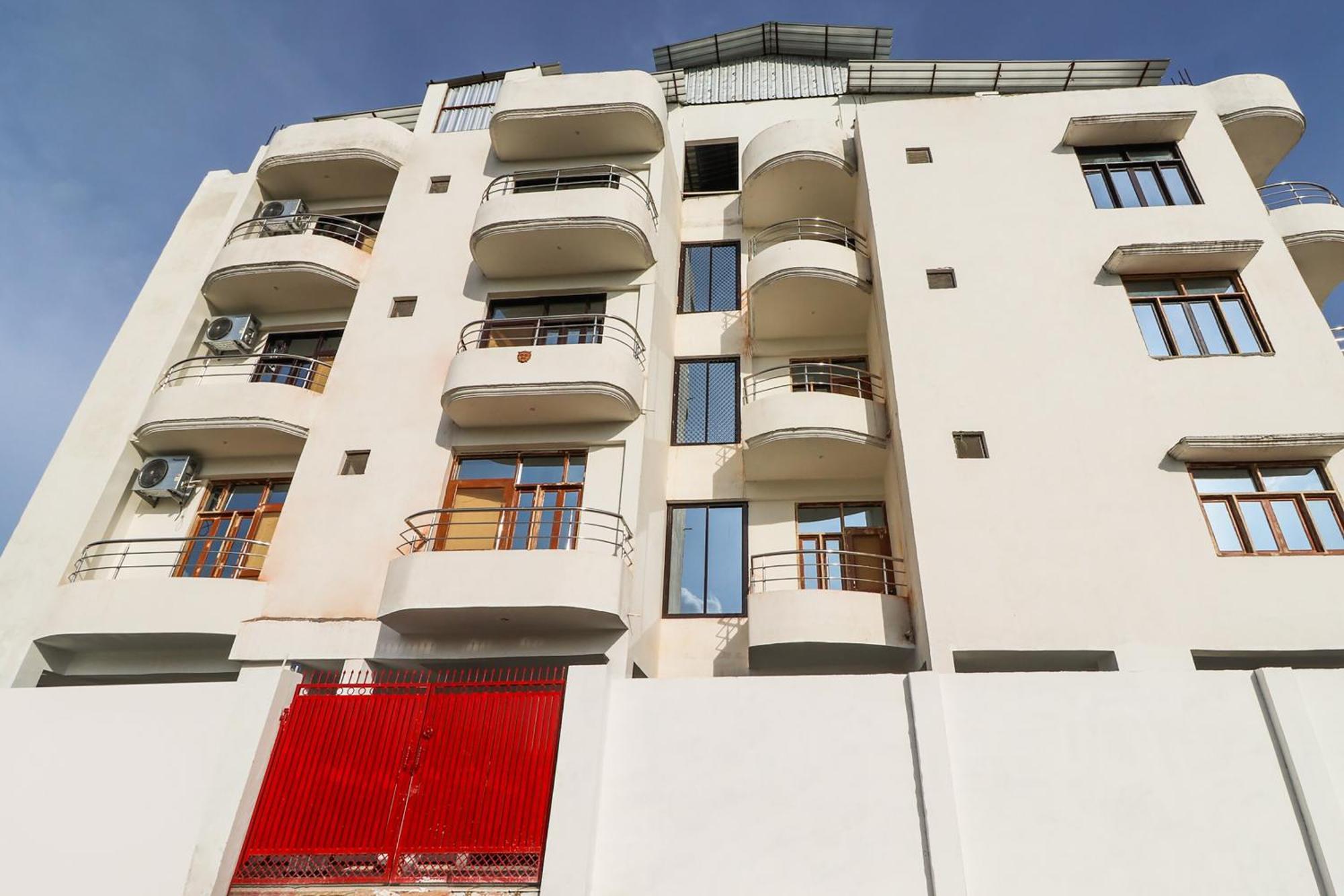 Hotel O Vgs Chinhat Εξωτερικό φωτογραφία